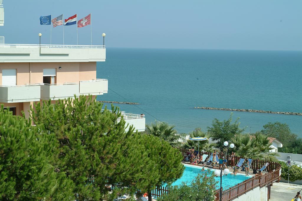 ماسيغنانو Residence Azzurro الغرفة الصورة