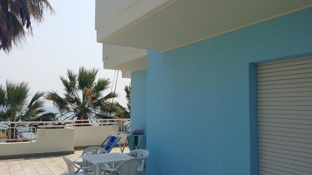 ماسيغنانو Residence Azzurro المظهر الخارجي الصورة